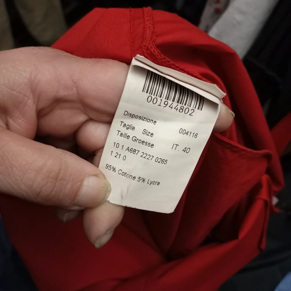 PIAZZA SEMPIONE Red Cotton Surplice Front Dress - Picture 5 of 5